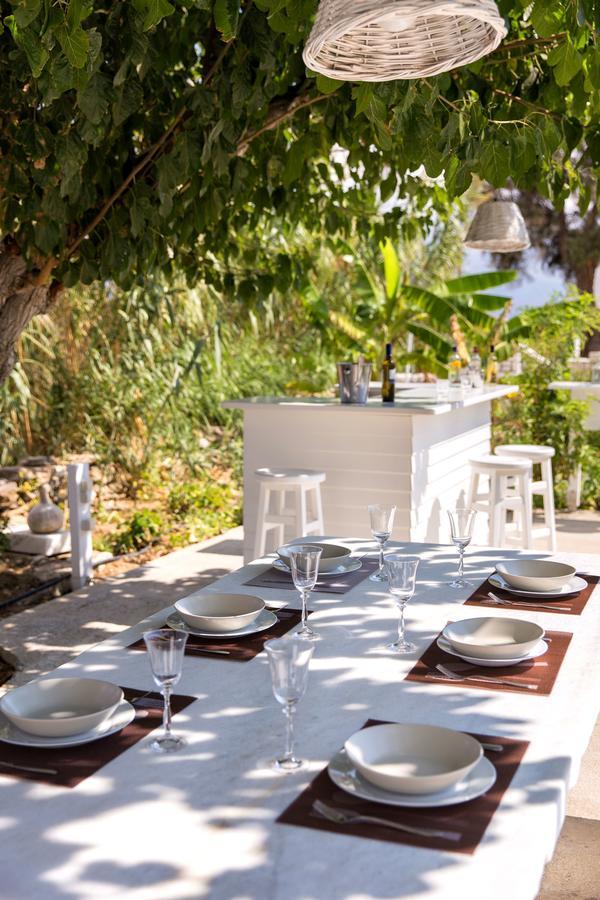 Villa San Dimitrio House On The Beach Логарас Экстерьер фото